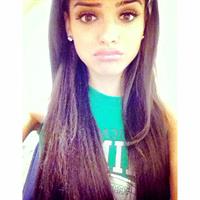 Lisa Ramos taking a selfie