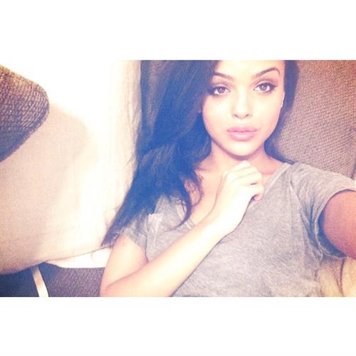 Lisa Ramos taking a selfie