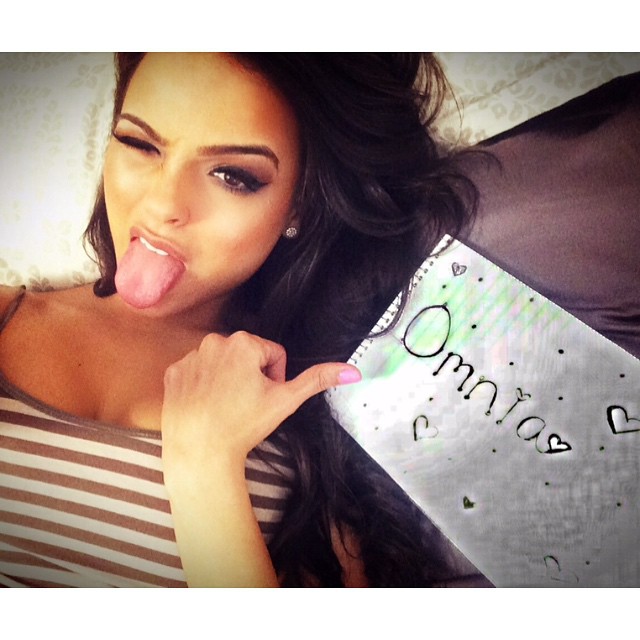 Lisa Ramos taking a selfie