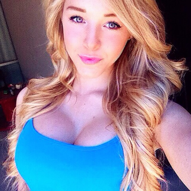 Courtney Tailor taking a selfie