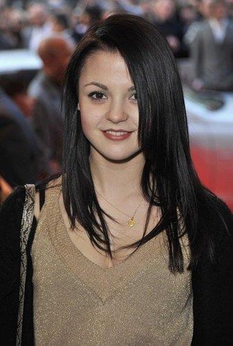 Kathryn Prescott
