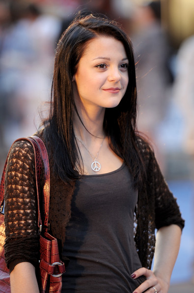 Kathryn Prescott
