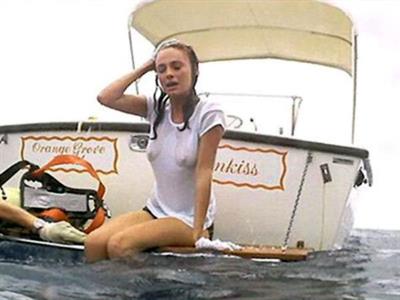 Jacqueline Bisset - breasts