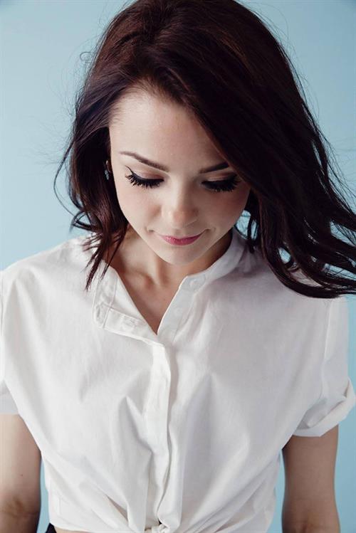 Kathryn Prescott