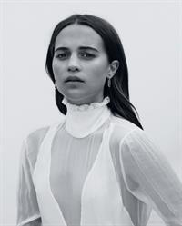 Alicia Vikander