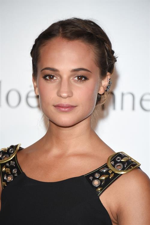 Alicia Vikander