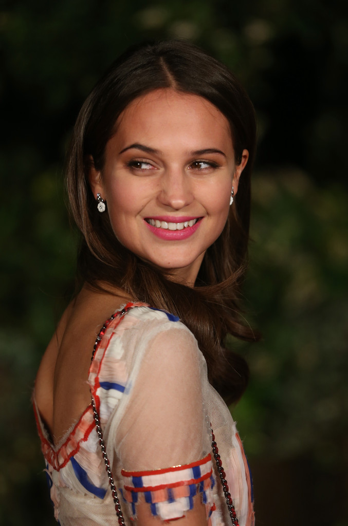 Alicia Vikander