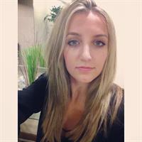 Tiffany Watson taking a selfie