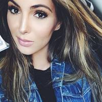 Brittny Ward taking a selfie