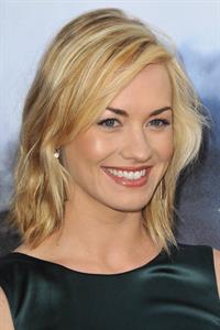 Yvonne Strahovski