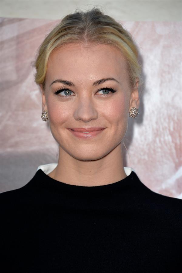 Yvonne Strahovski