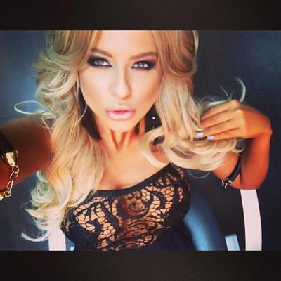 Andrea Ando taking a selfie