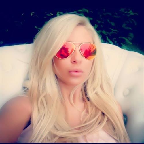 Andrea Ando taking a selfie