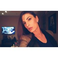 Ivana Španović taking a selfie