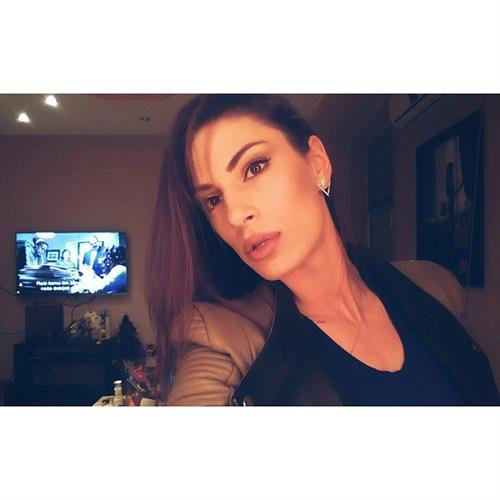 Ivana Španović taking a selfie