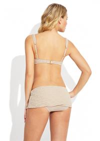 Elisandra Tomacheski in lingerie - ass