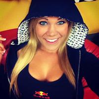 Kayla Garvey taking a selfie