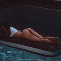 Melanie Pavola - ass