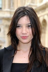 Daisy Lowe