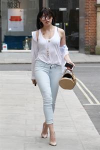 Daisy Lowe