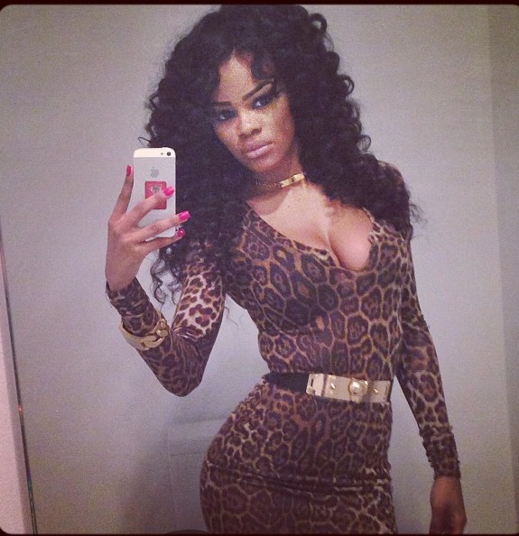 Teyana Taylor taking a selfie