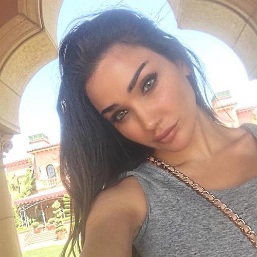 Kristina Basham taking a selfie