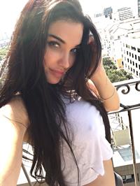 Kristina Basham taking a selfie