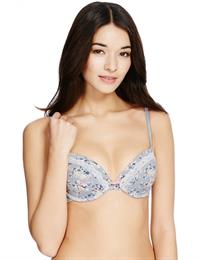 Anelia Moor in lingerie