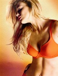 Daniela Pestova in lingerie