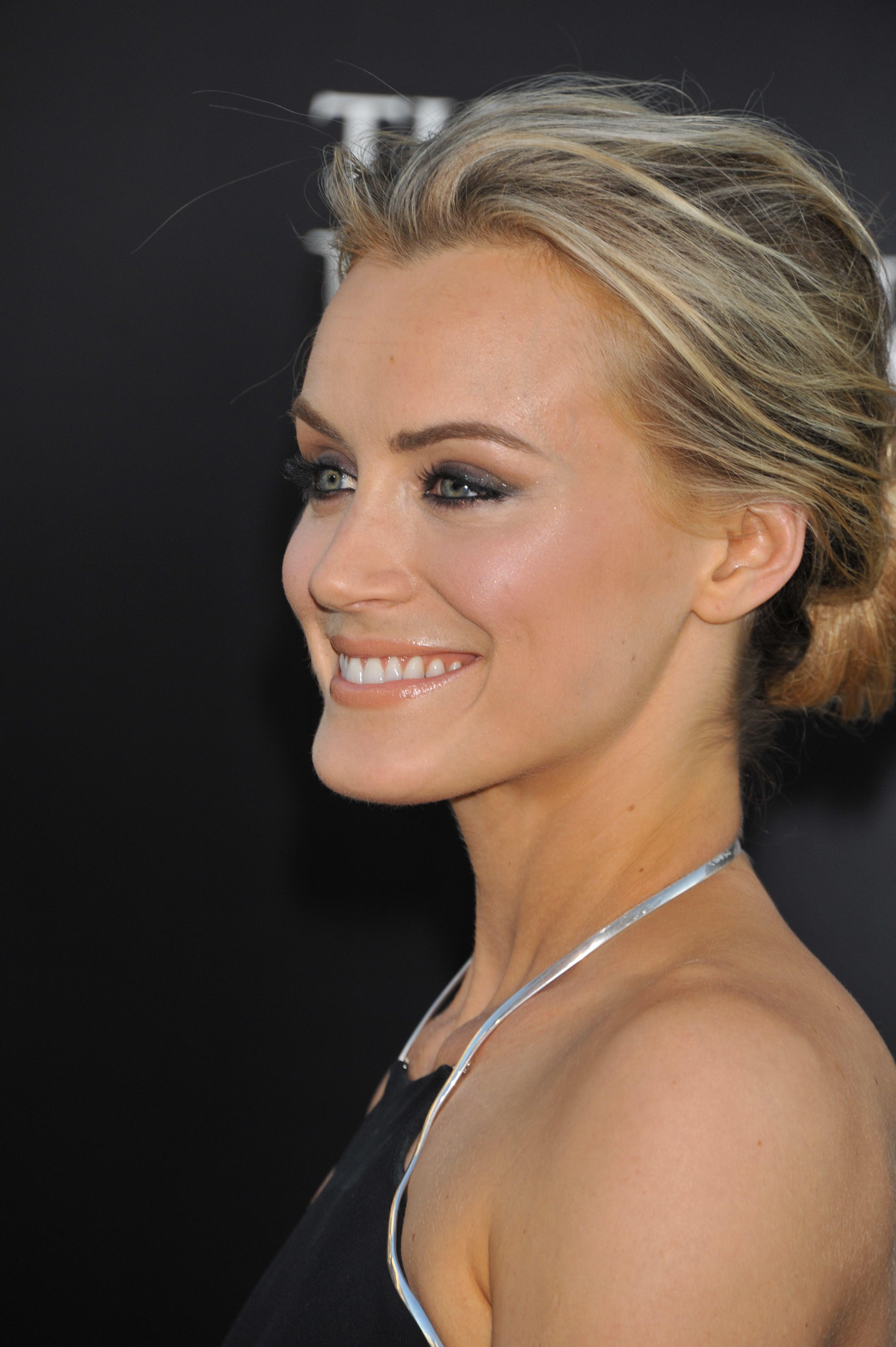 The Lucky One Los Angeles Premiere- April 16 2012
