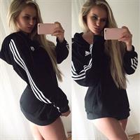 Anna Nyström taking a selfie