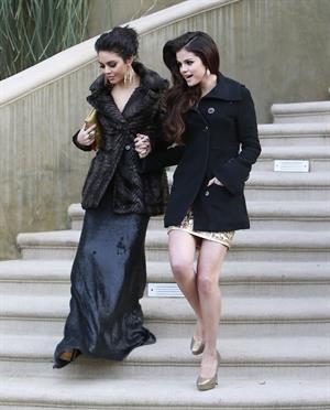 Selena Gomez headed to the Golden Globe Awards in LA January 13, 2013 