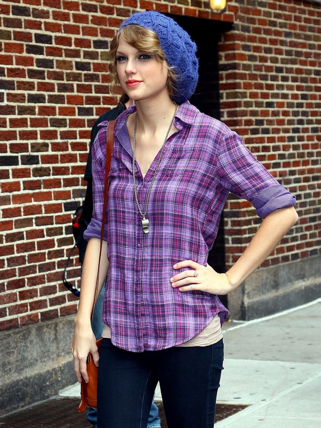 Taylor Swift arriving David Letterman Show October 26, 2010 