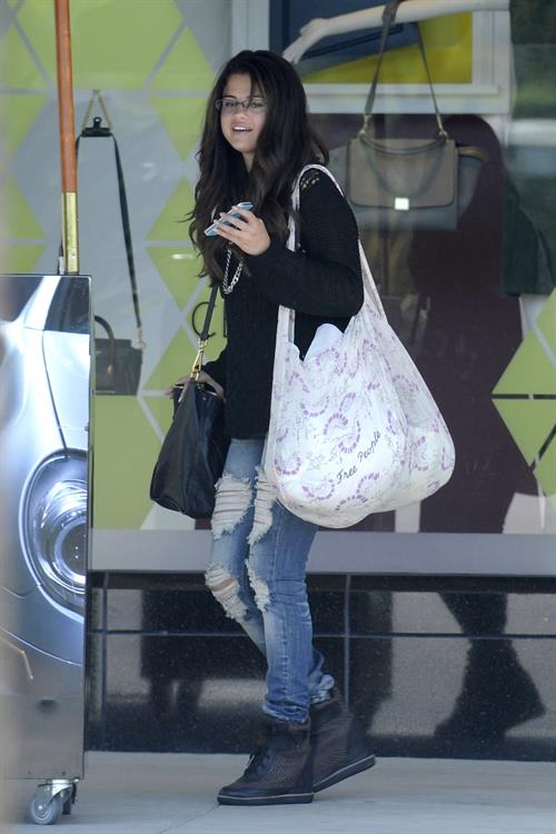 Selena Gomez in Encino - August 24, 2012