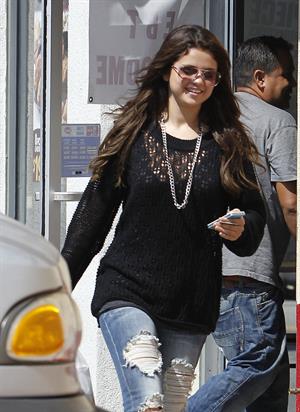 Selena Gomez in Encino - August 24, 2012