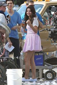 Selena Gomez - Shares an on screen kiss with her co star while filming in Sherman Oaks August 10, 2012