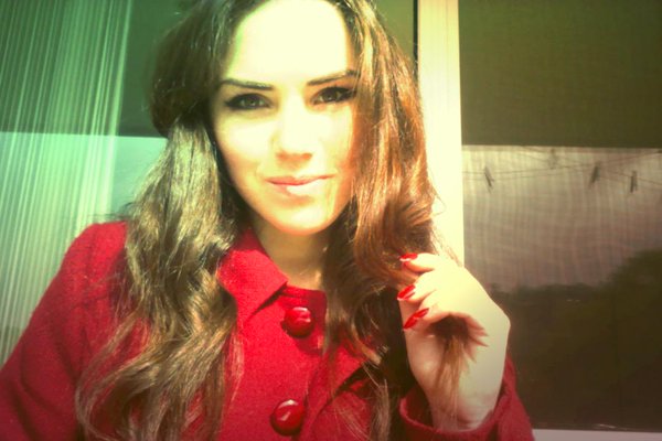 Alexis Young taking a selfie