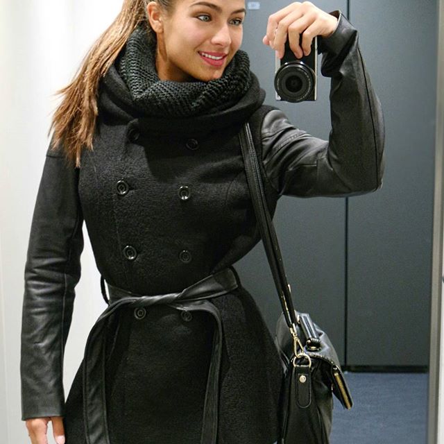 Nochtli Peralta Alvarez Selfie Pictures Nochtli Peralta Alvarez taking a selfie