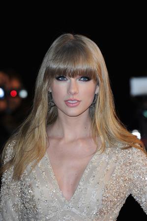 Taylor Swift NRJ Music Awards 2013 in Cannes January 26, 2013