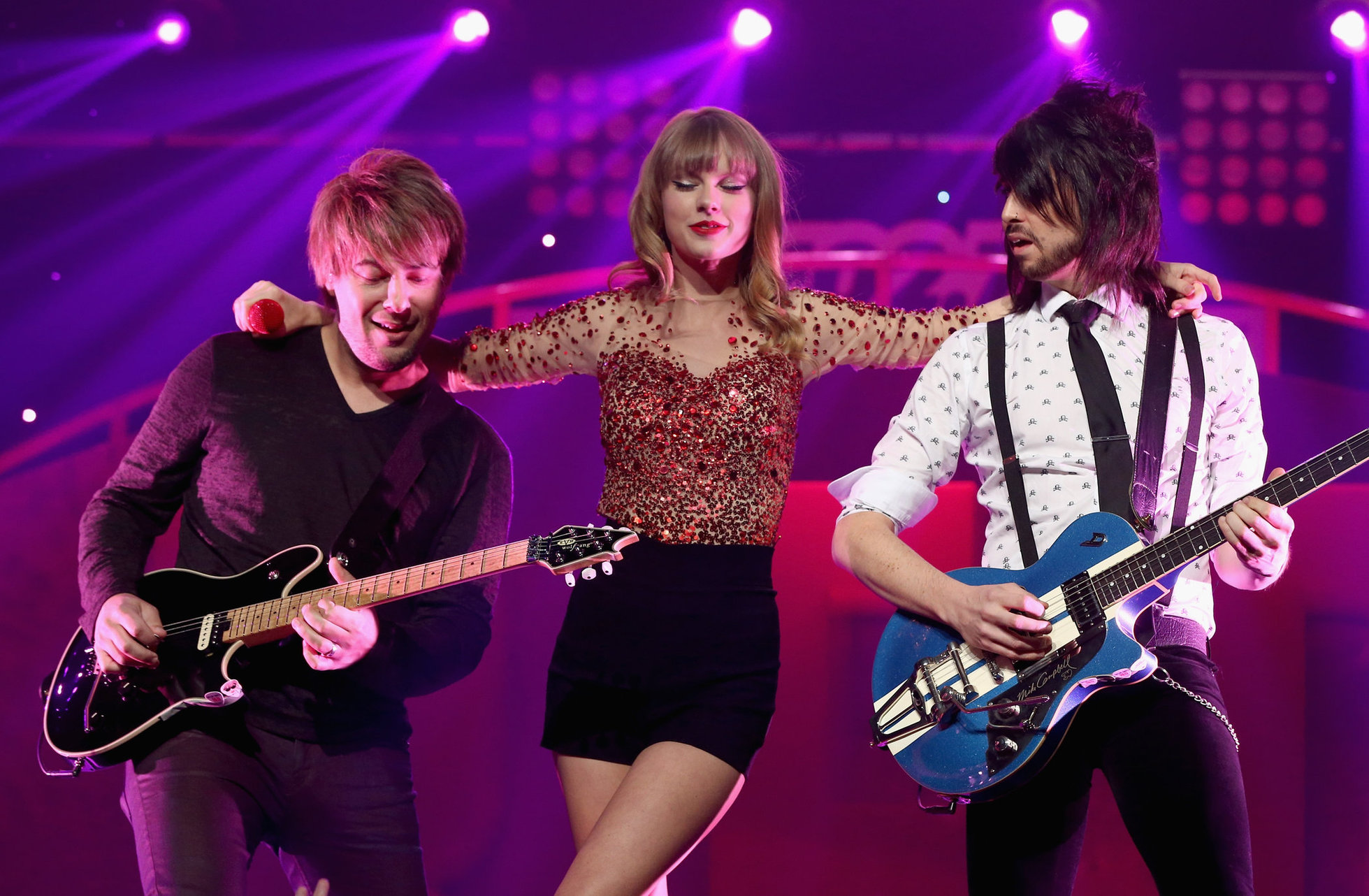Taylor Swift on stage at the KIIS FM 2012 Jingle Ball concert at Nokia Theatre in Los Angeles - December 1, 2012 