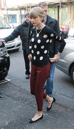 Taylor Swift outside BBC Radio 2 studios in London 11/7/12