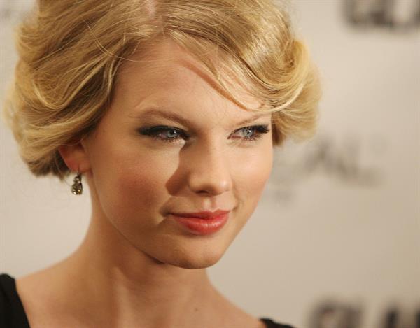 Taylor Swift 19th Annual Glamour Women of the Year Awards