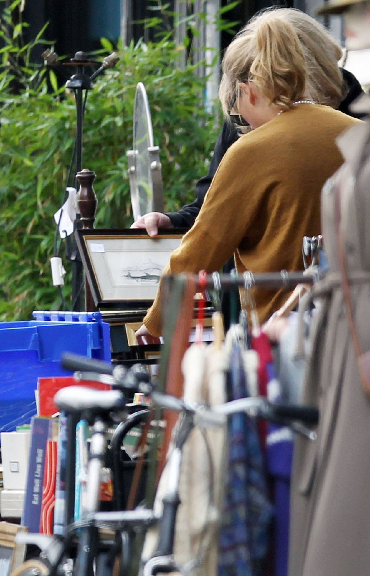 Taylor Swift out and about in London October 4, 2012 