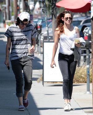 Kristen Stewart in Los Angeles (July 9, 2013) 