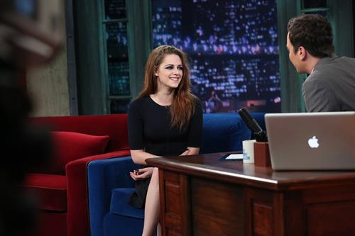 Kristen Stewart Late Night with Jimmy Fallon 11/7/12