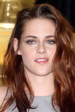 Kristen Stewart at Hollywood Foreign Press Association's Cecil B. Demille Award presentation in Beverly Hills 11/1/12