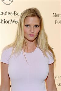 Lara Stone