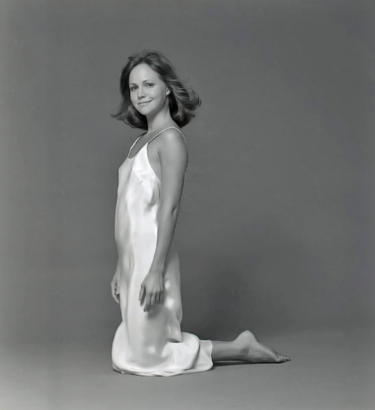 Sally Field Pictures. 