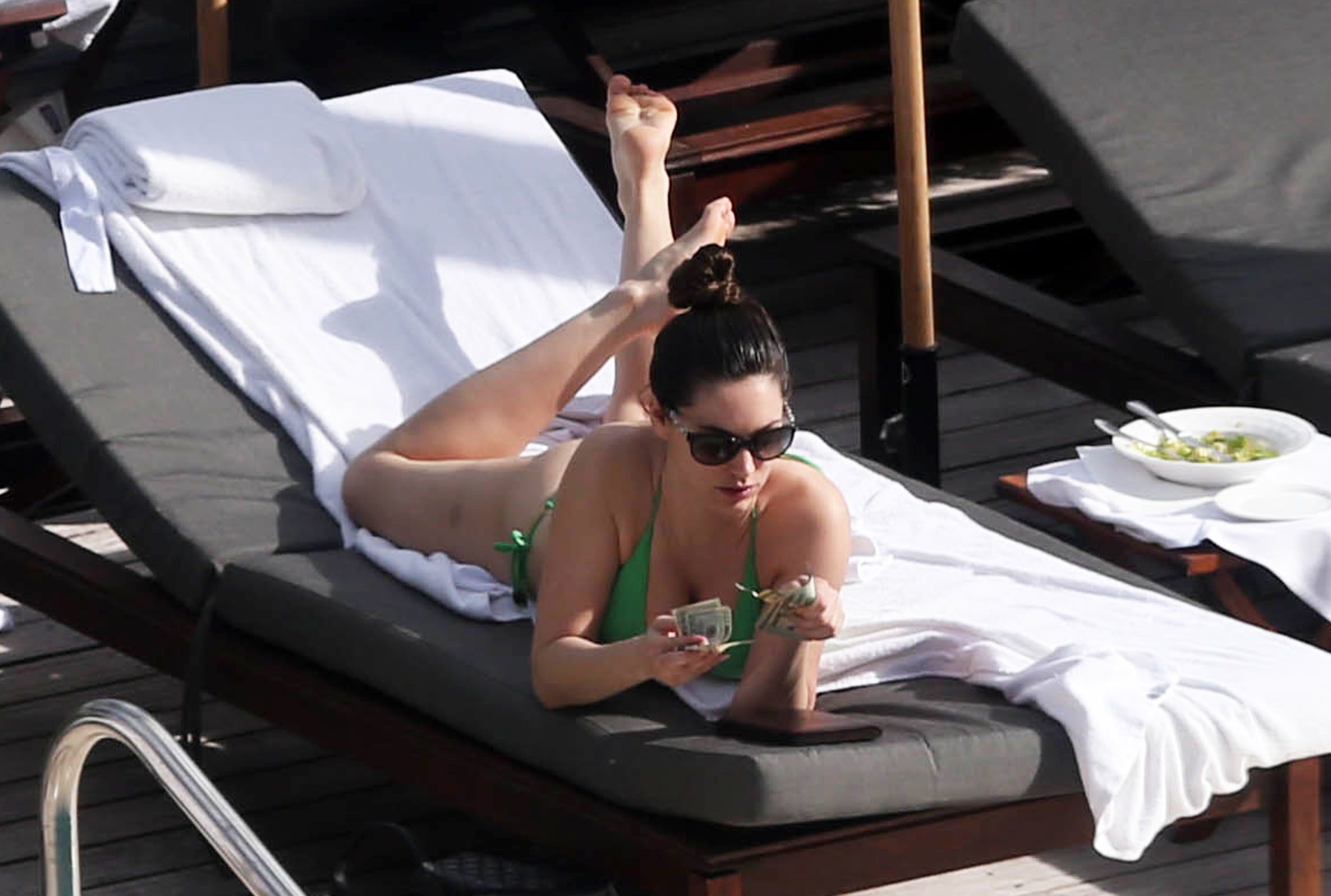 Kelly Brook bikini candids by the pool in Miami 2/1/13 