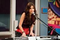 Victoria Justice Victorious S3-E22 'The Bad Roommate' stills 
